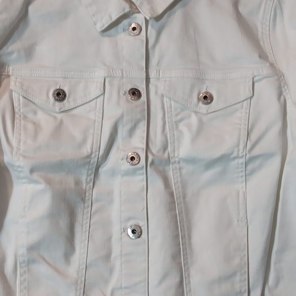 Jean jacket - Picture 3 of 4